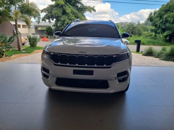 JEEP COMMANDER 1.3 T270 TURBO FLEX OVERLAND AT6